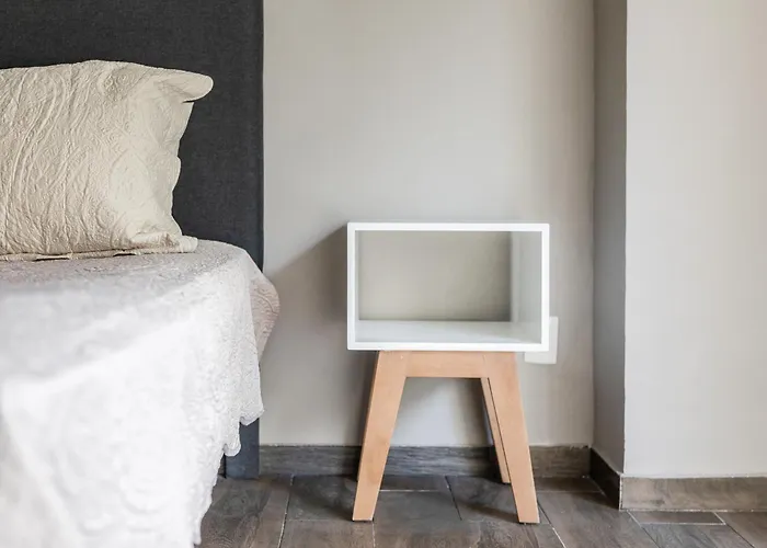 Modern Flat By Polanco Balcony Pet Friendly